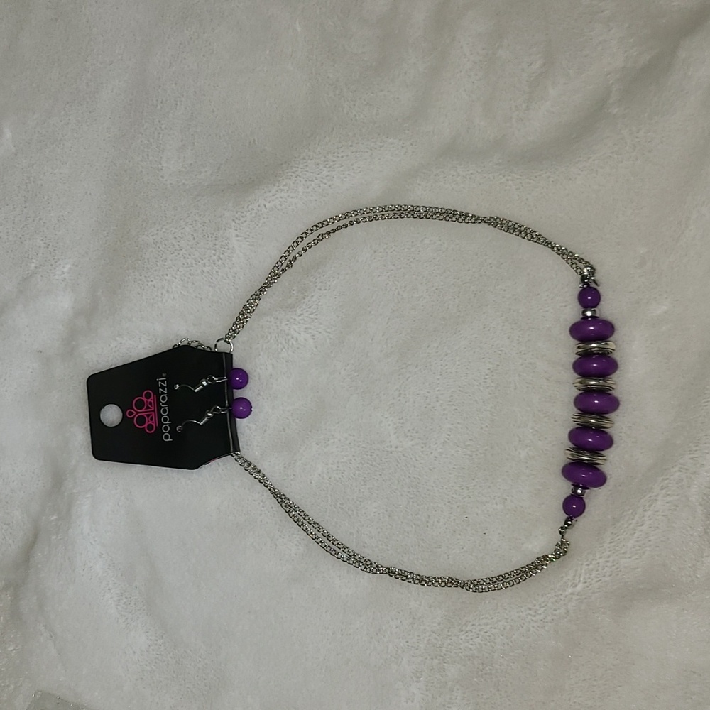 Paparazzi Necklace & Earrings